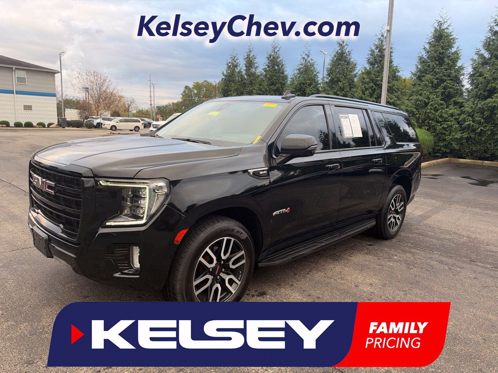 Used 2021 GMC Yukon XL AT4 w/ Rear Media and Nav Package AWD/4WD image 1