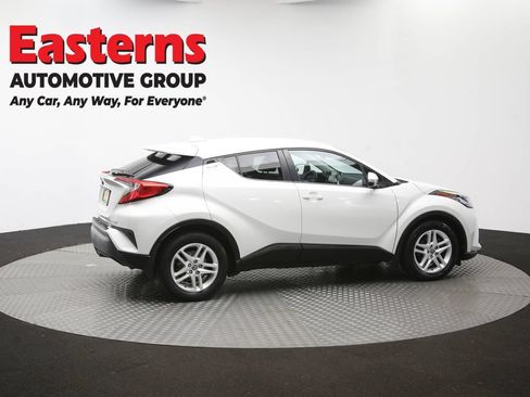 Used 2021 Toyota C-HR LE FWD image 42