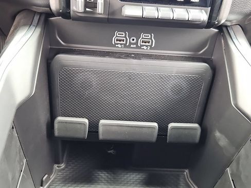 New 2026 RAM 3500 Big Horn AWD/4WD image 26