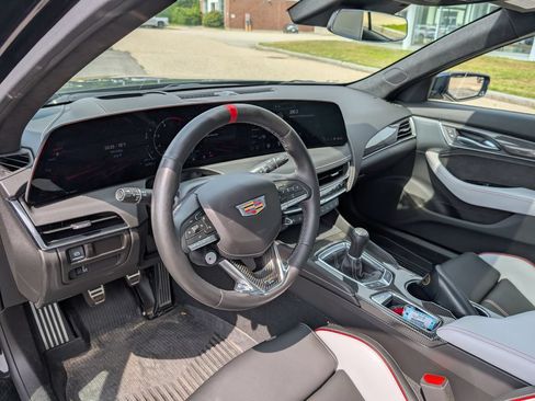 Used 2025 Cadillac CT5 V Blackwing RWD image 18