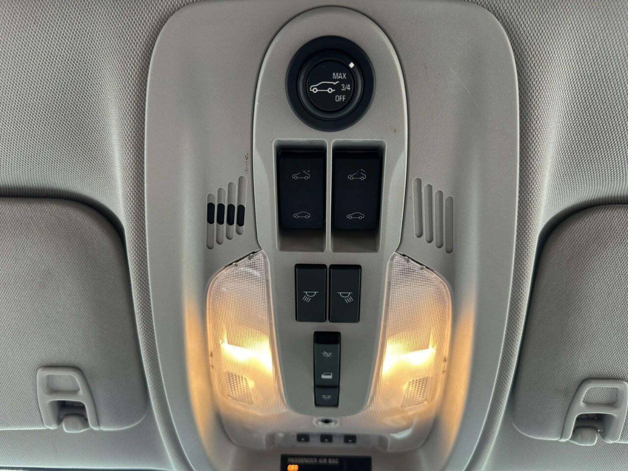 Used 2016 GMC Terrain SLT w/ Open Road Package AWD/4WD image 32