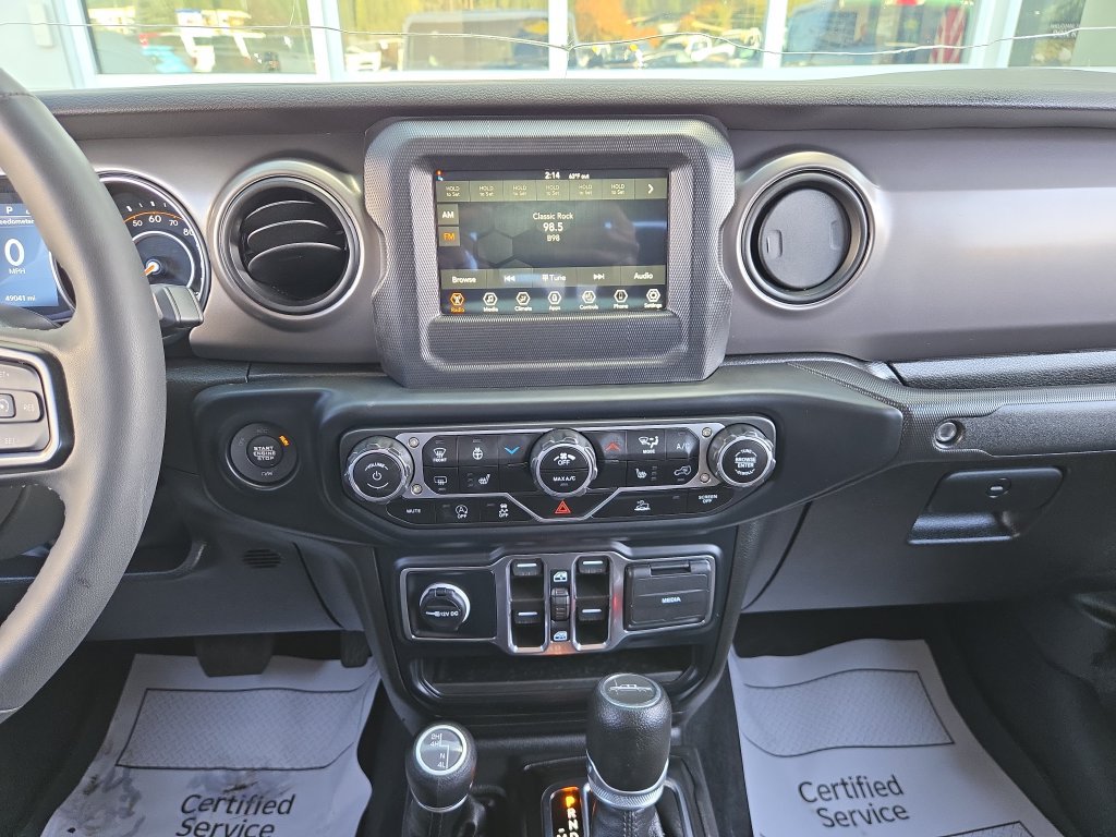 Used 2023 Jeep Gladiator Sport AWD/4WD image 21