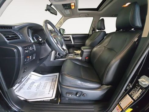 Used 2018 Toyota 4Runner Limited AWD/4WD image 11