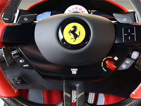 Used 2023 Ferrari Roma image 21