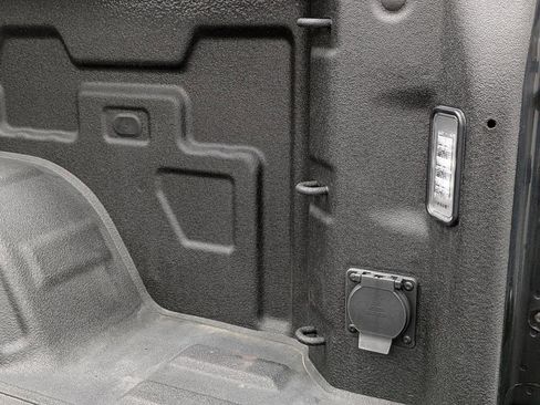 Used 2024 GMC Sierra 1500 Denali image 16