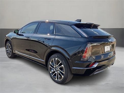 New 2025 Cadillac Optiq Sport 1 image 3