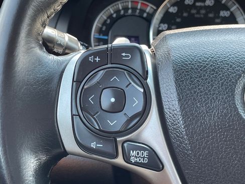 Used 2014 Toyota Camry SE FWD image 10