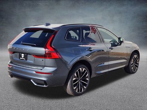 New 2026 Volvo XC60 B5 Ultra w/ Climate Package image 7