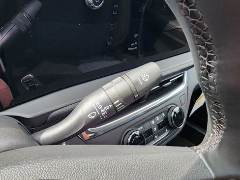 New 2026 Buick Envista Preferred image 22