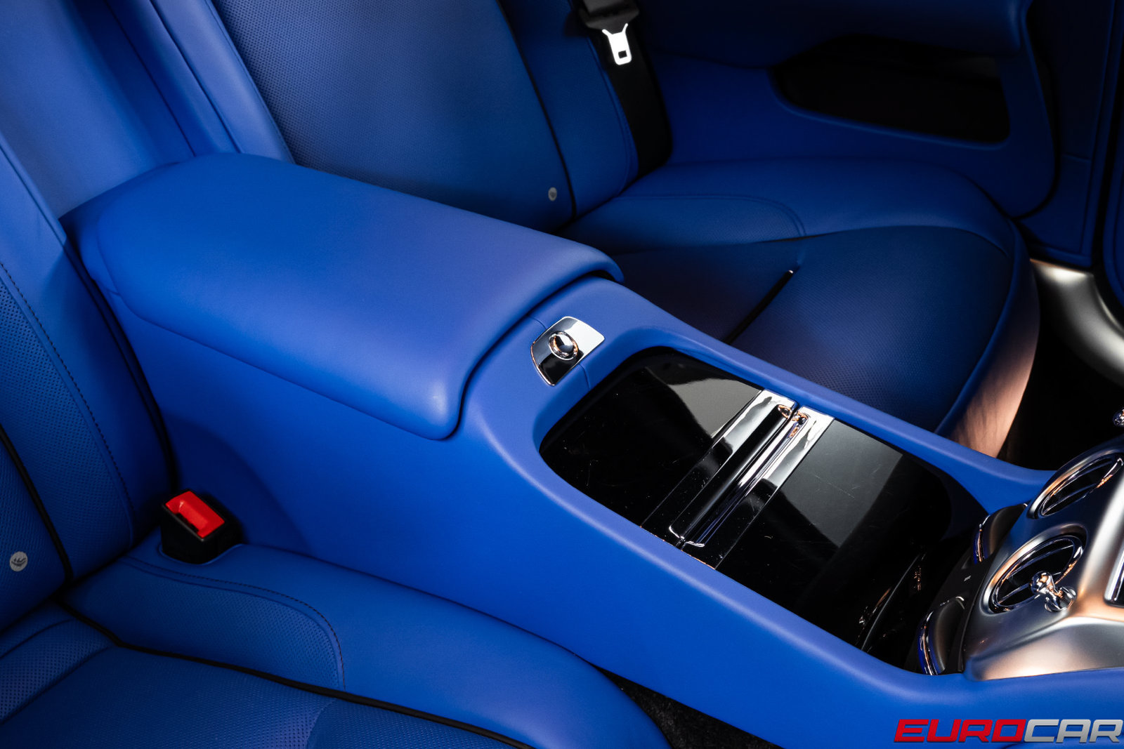 Used 2020 Rolls-Royce Wraith RWD image 38