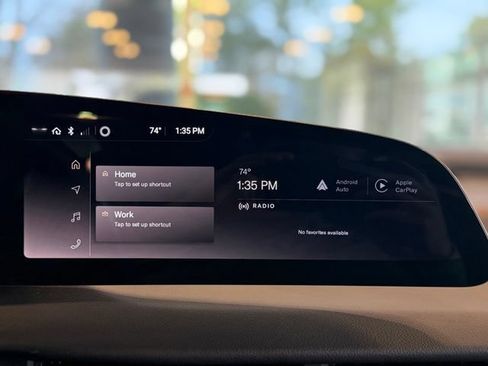 Used 2025 Lucid Air Touring AWD/4WD image 28