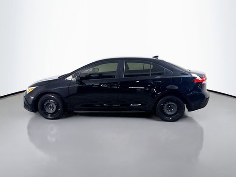 Used 2024 Toyota Corolla LE FWD image 6