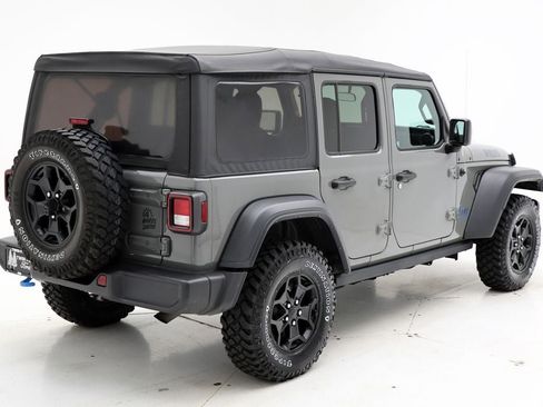 Used 2023 Jeep Wrangler Unlimited AWD/4WD image 8