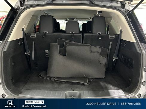 Used 2022 Nissan Pathfinder SV AWD/4WD image 30