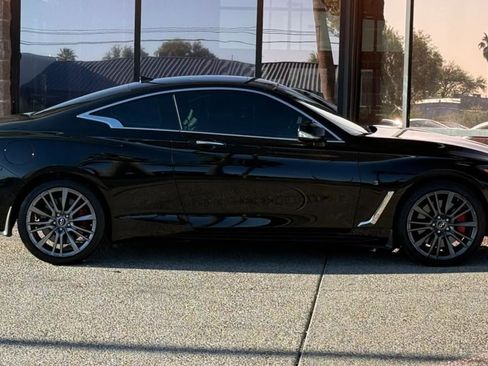 Used 2017 INFINITI Q60 Red Sport 400 image 14