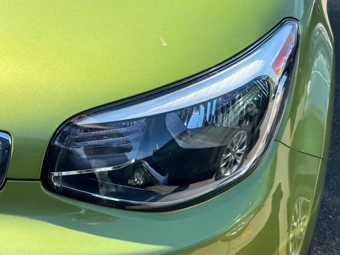 Used 2015 Kia Soul image 11