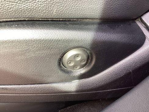 Used 2014 Mercedes-Benz ML 350 4MATIC image 47