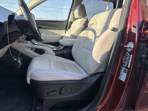 Used 2023 Kia Telluride SX image 12