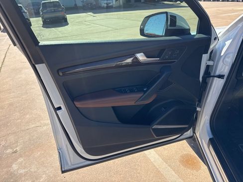 Used 2019 Audi Q5 2.0T Premium Plus w/ Premium Plus Package image 10