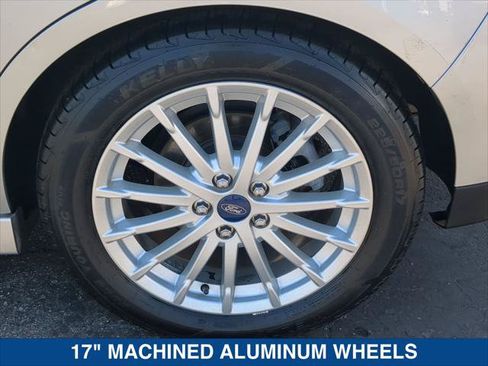 Used 2013 Ford C-MAX SEL FWD image 9