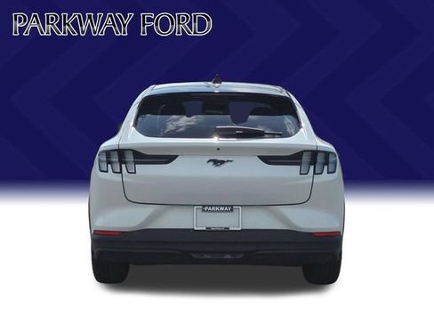 Certified 2024 Ford Mustang Mach-E Select RWD image 4