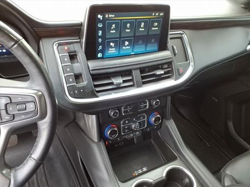 Used 2022 Chevrolet Tahoe Z71 w/ Z71 Off-Road Package image 36