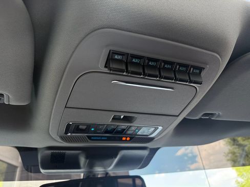 Used 2026 Ford F350 Lariat w/ Black Appearance Package AWD/4WD image 34