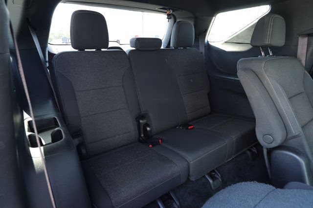 Used 2024 Chevrolet Traverse LT FWD image 30