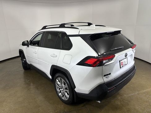 Used 2025 Toyota RAV4 XLE Premium w/ Weather Package image 19