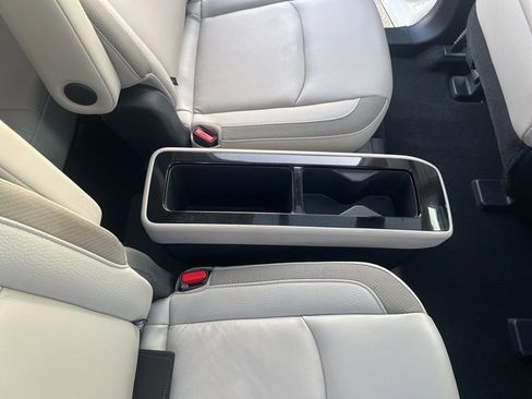 Certified 2023 Nissan Pathfinder SL w/ SL Premium Package image 19