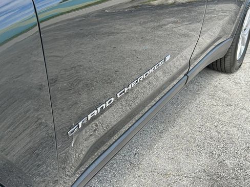 Certified 2021 Jeep Grand Cherokee L Limited AWD/4WD image 28