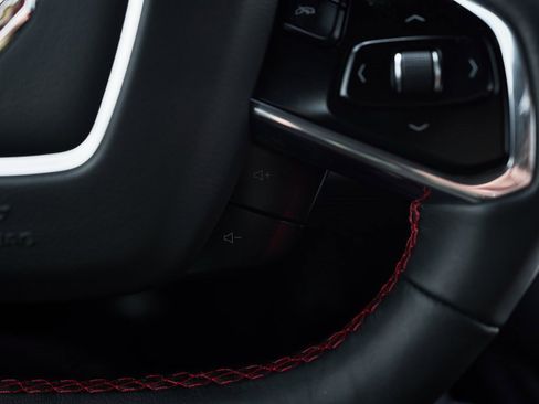 Used 2020 Chevrolet Corvette Stingray Coupe w/ 1LT image 52