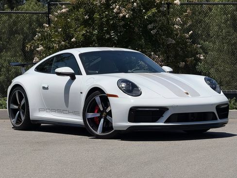 Used 2024 Porsche 911 Carrera S RWD image 9