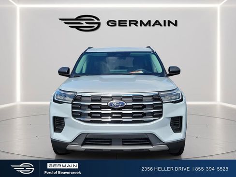New 2026 Ford Explorer Active RWD image 2