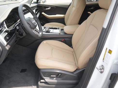 New 2025 Audi Q7 3.0T Premium Plus image 7