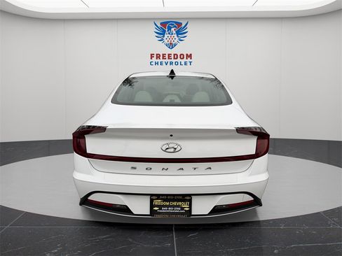 Used 2023 Hyundai Sonata SE image 5