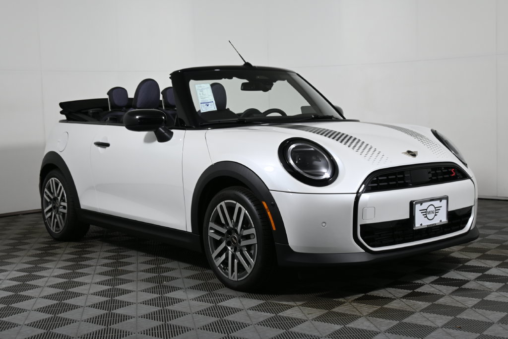 Used 2026 MINI Cooper S FWD image 15