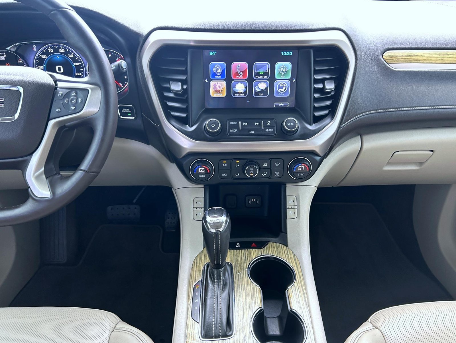 Used 2018 GMC Acadia Denali w/ Technology Package AWD/4WD image 14