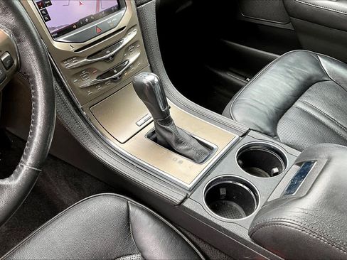 Used 2013 Lincoln MKX FWD image 17