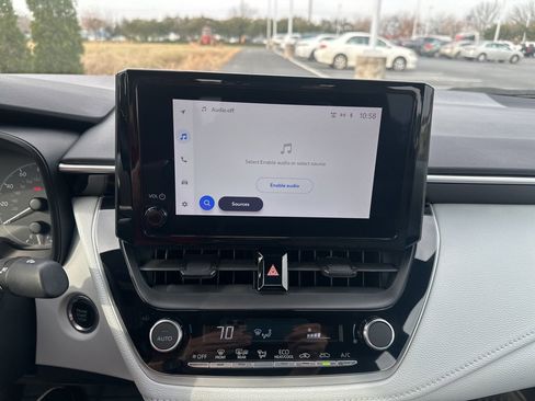 Certified 2024 Toyota Corolla SE image 18