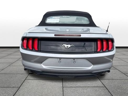 Used 2023 Ford Mustang Premium RWD image 4