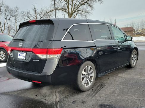 Used 2016 Honda Odyssey Touring Elite image 4