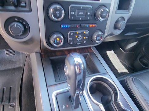 Used 2015 Ford Expedition EL Platinum AWD/4WD image 34