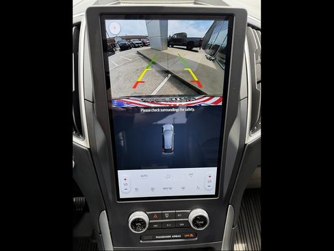 Used 2023 Ford Edge SEL w/ Convenience Package AWD/4WD image 11