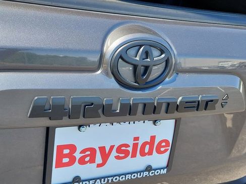 Used 2021 Toyota 4Runner SR5 Premium w/ Moonroof Package AWD/4WD image 42