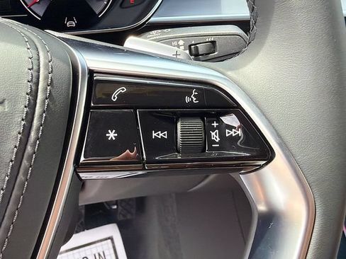 New 2026 Audi A8 L 3.0T AWD/4WD image 37