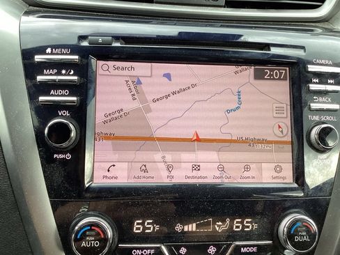 Used 2023 Nissan Murano SL w/ SL Moonroof Package FWD image 2