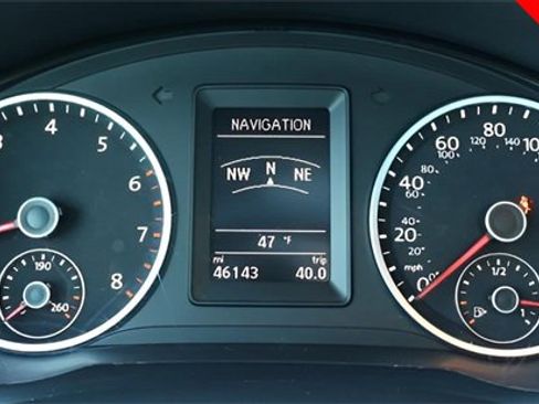 Used 2017 Volkswagen Tiguan Sport image 22