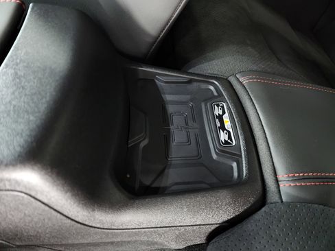 Used 2022 Chevrolet Camaro ZL1 image 40