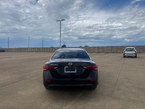 Certified 2024 Nissan Sentra S FWD image 19